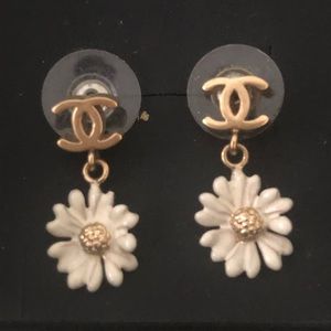 Authentic Chanel daisy stud earrings